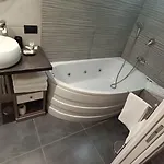 House 4 Mori Řím