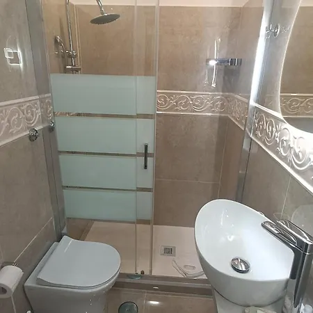 Pensjonat House 4 Mori Rzym