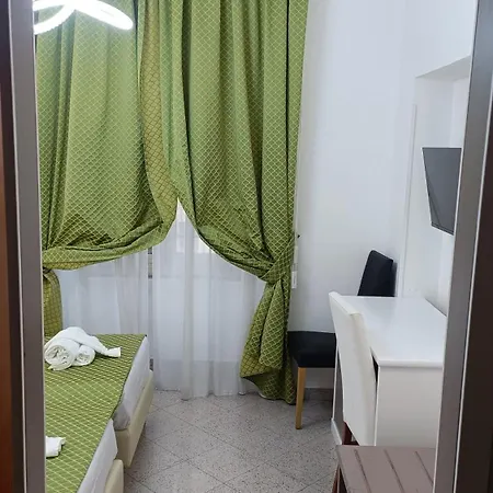 House 4 Mori Pensjonat Rzym