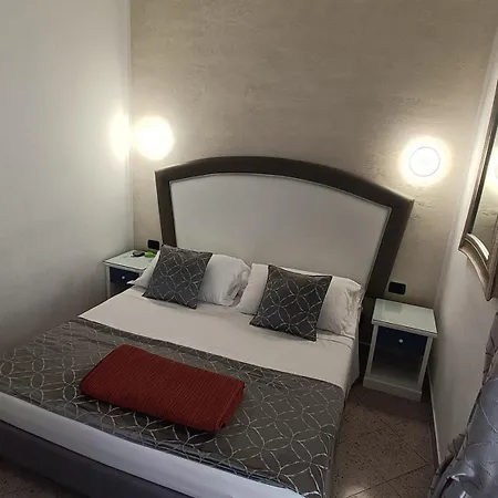 House 4 Mori Gasthuis 4*