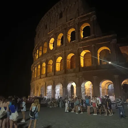 House 4 Mori 4* Rome